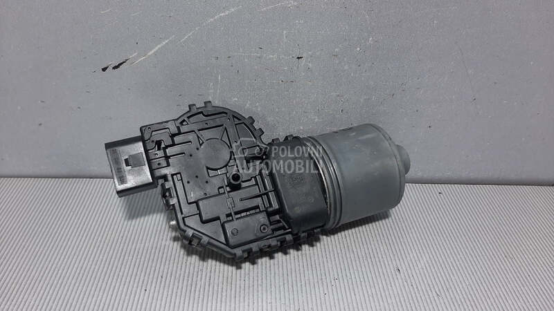 MOTORIC PREDNJEG BRISACA za Volkswagen Passat B5
