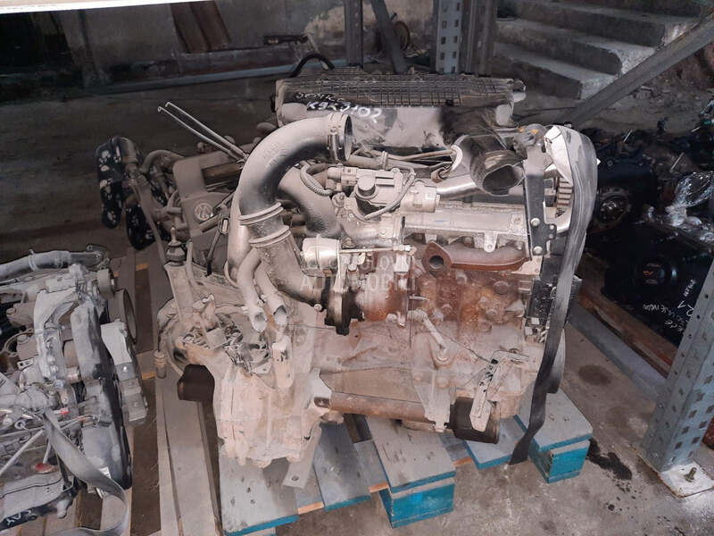 MOTOR za Dacia Logan