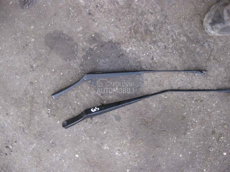 Nosaci metlica brisaca za Volkswagen Golf 5