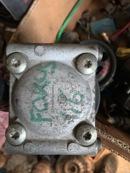 Servo pumpa za Ford Focus od 2000. do 2004. god.