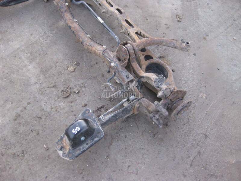 Zadnji trap za Volkswagen Golf 5