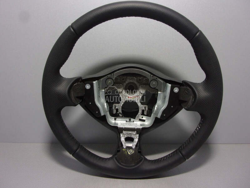 VOLAN za Nissan Juke