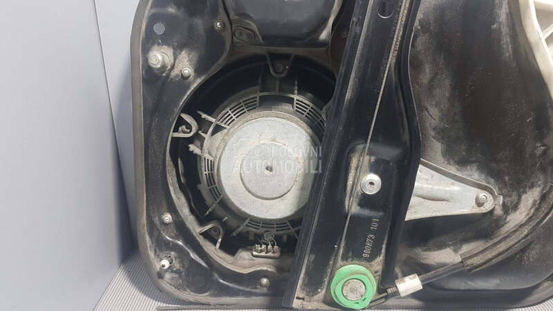 ZVUCNIK za Volkswagen Passat B6