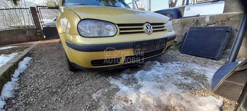 prednji branik za Volkswagen Golf 4