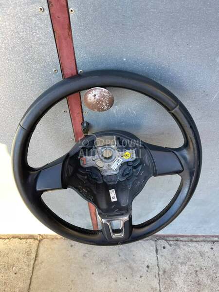 kožni volan za Volkswagen Golf 6, Golf 5, Golf Plus ...