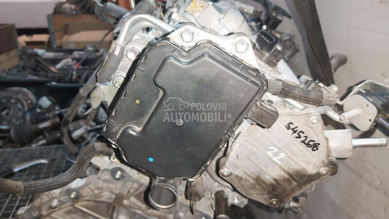 DOZER KLAPNA za Toyota Avensis