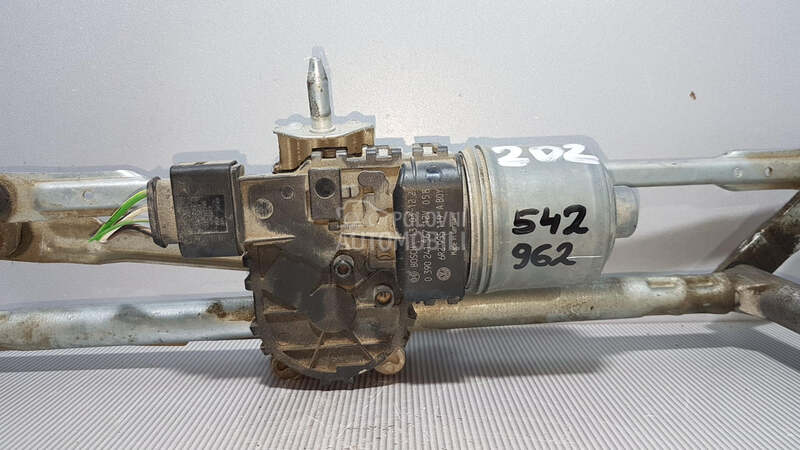 MOTORIC PREDNJEG BRISACA za Volkswagen Polo