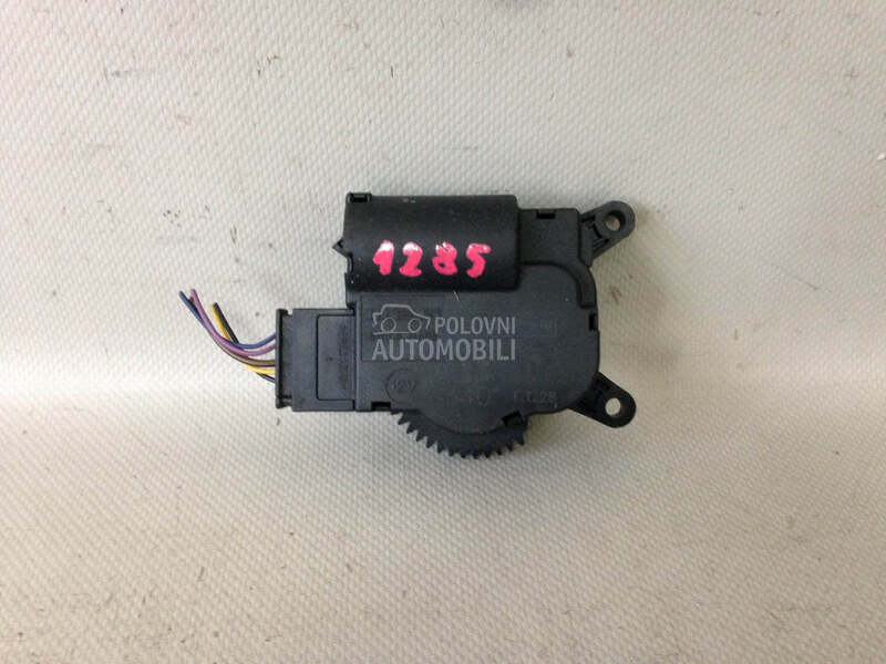 MOTORIC VENTILATORA za Opel Astra H