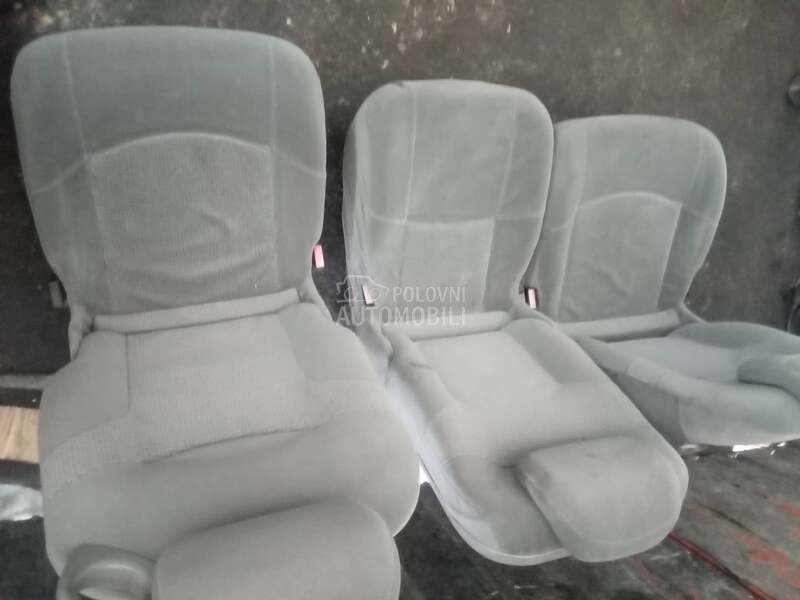 Sedista zadnja za Renault Scenic