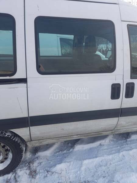 Bočna,klizna vrata putnički za Fiat Scudo