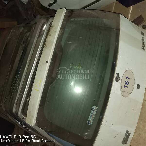 gepek vrata za Fiat Punto