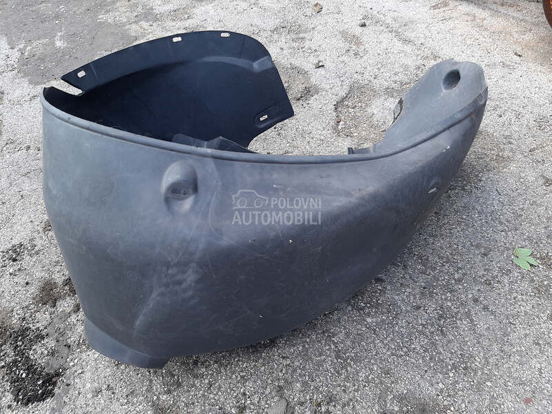 UNUTRASNJI BLATOBRAN za Volkswagen Bora