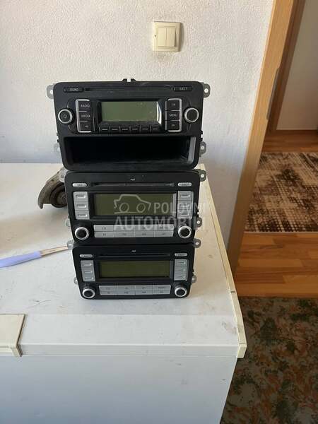 radio CD za za Volkswagen Golf 5, Golf 6, Caddy ...