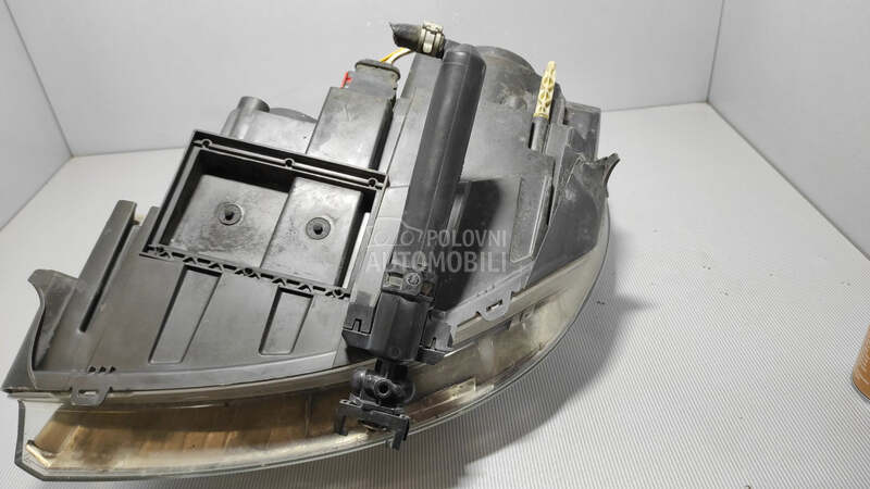 PRSKALICA ZA FAROVE za Citroen C5