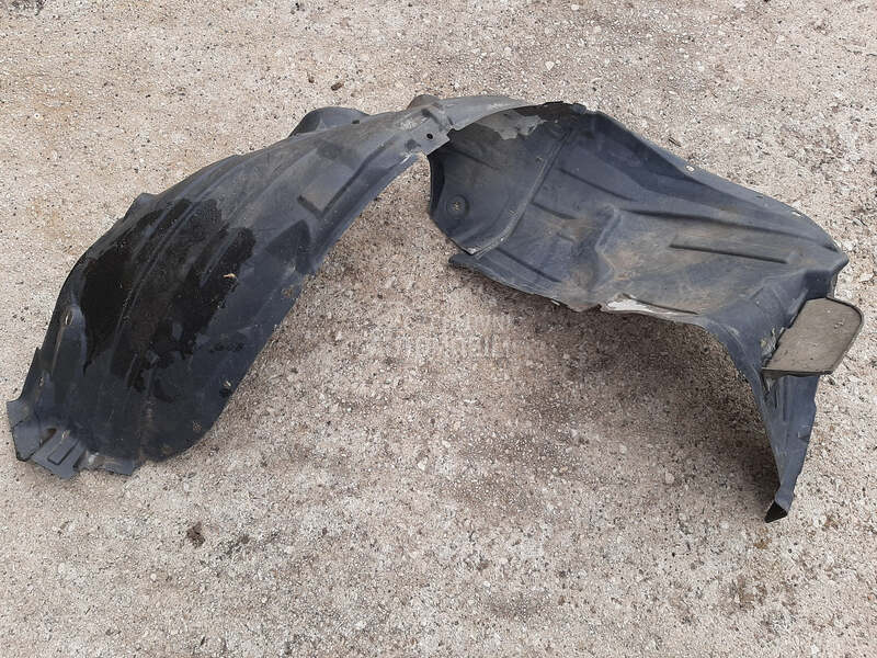 UNUTRASNJI BLATOBRAN za Mazda 3