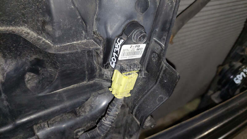 SENZOR AIRBAGA za Hyundai i30