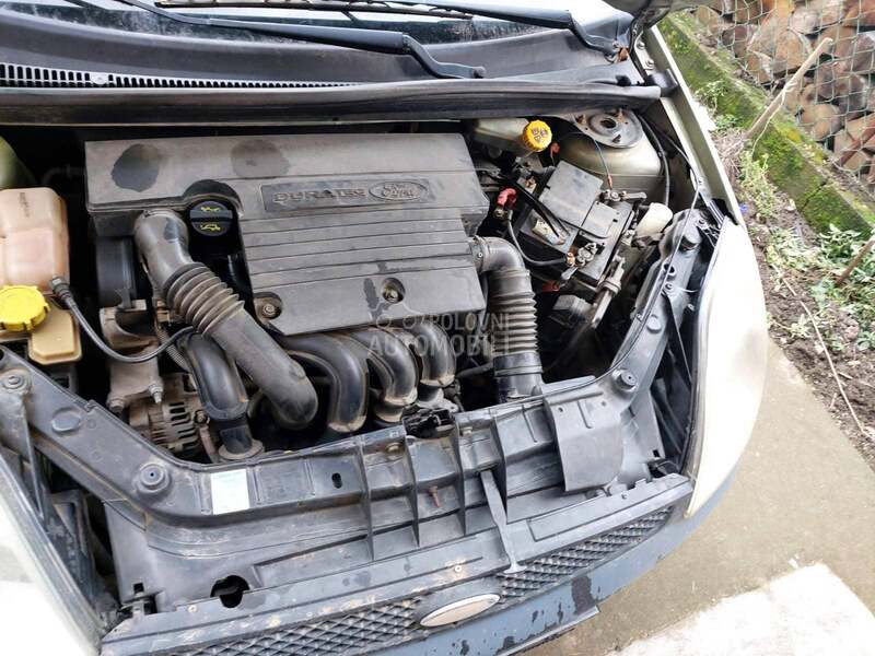 benziska pumpa u rezervaru za Ford Fiesta od 2002. do 2016. god.