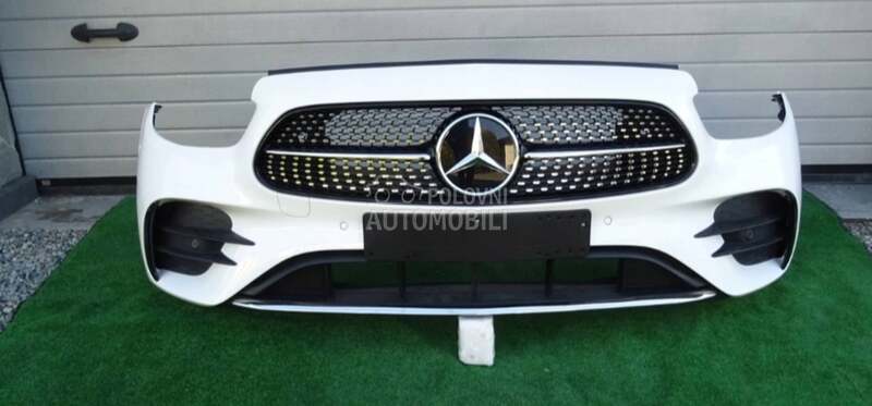 branik za Mercedes Benz E Klasa od 2019. do 2022. god.