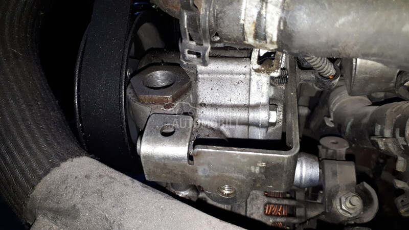 SERVO PUMPA za Citroen C6