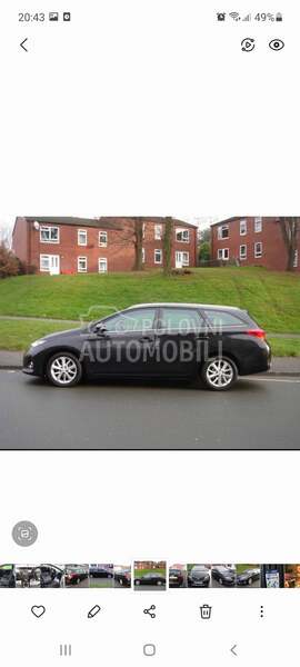 Toyota Auris 14d4d 2014. god. -  kompletan auto u delovima