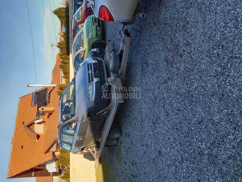 Fiat Stilo -  kompletan auto u delovima