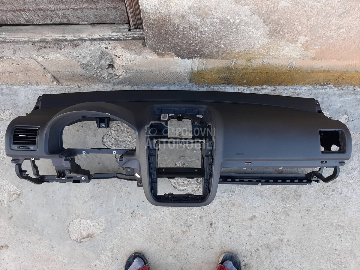 instrument-tabla za Volkswagen Golf 5
