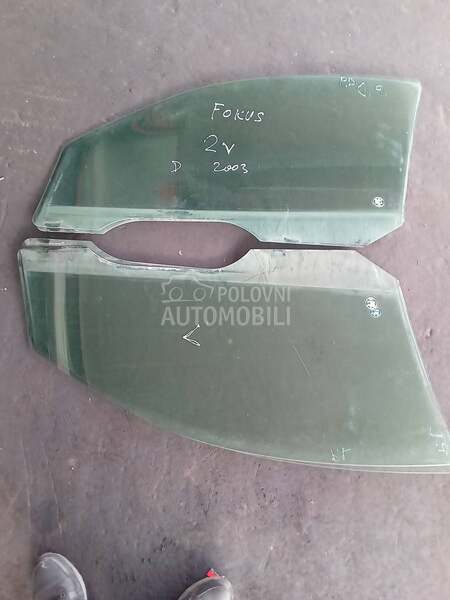 Stakla vrata za Ford Focus od 2001. do 2005. god.