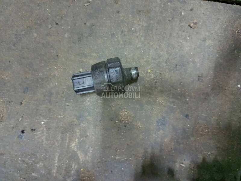 Automat za motor za Nissan Primera od 2002. do 2007. god.