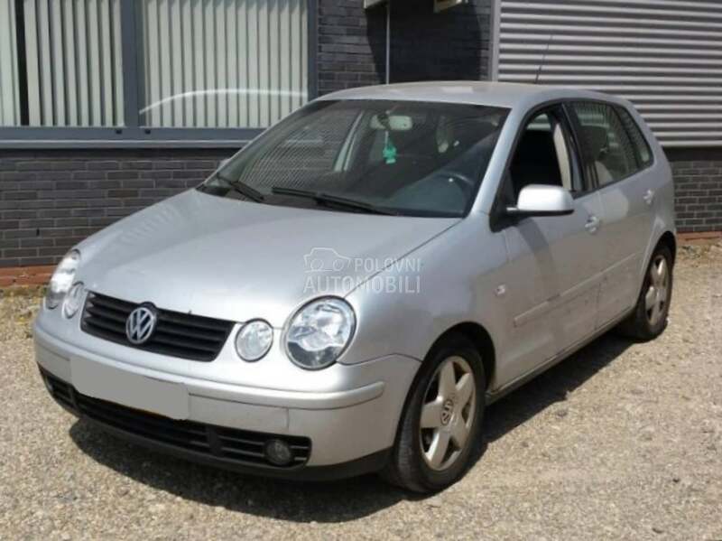 Volkswagen Polo 2003. god. -  kompletan auto u delovima