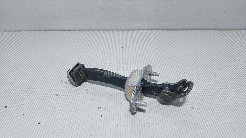 GRANICNIK VRATA za Subaru Forester