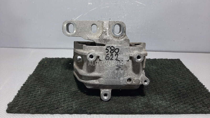 NOSAC MOTORA za Volkswagen Passat B7