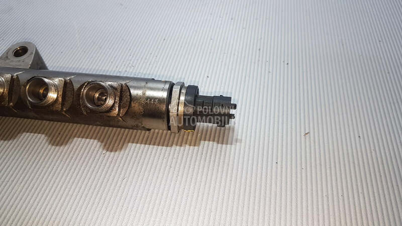 SENZOR PRITISKA GORIVA za Volvo XC70
