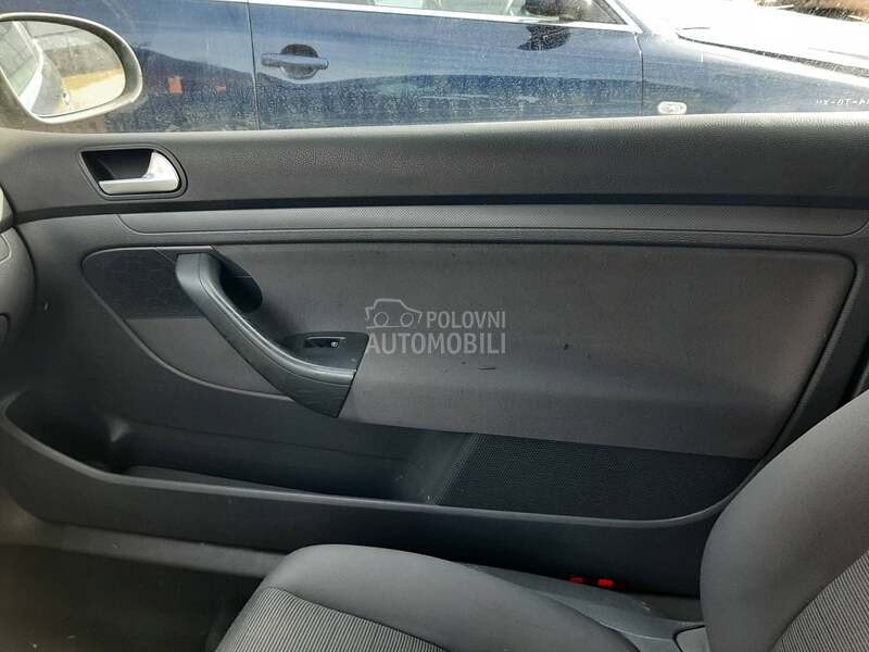 tapaciri 3 vrata za Volkswagen Golf 5