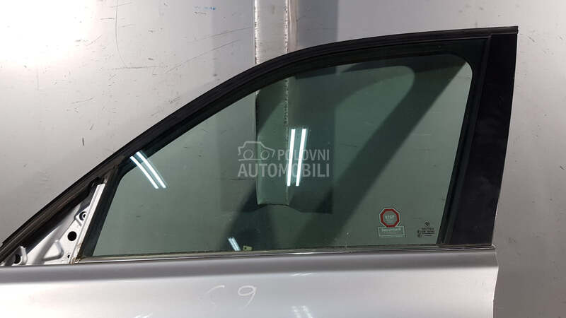 STAKLO za BMW X3