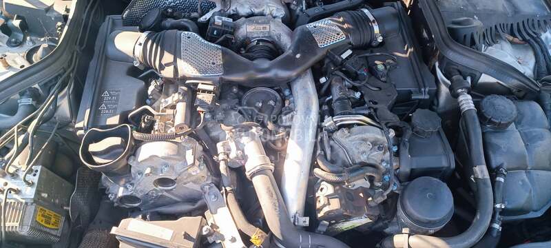 motor 3.0 om642 v6 za Mercedes Benz C 280, C 320, E 280 ... od 2005. do 2012. god.