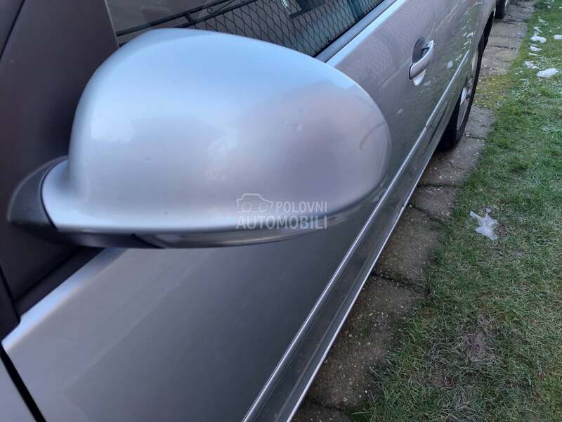 Retrovizor za Volkswagen Golf 5