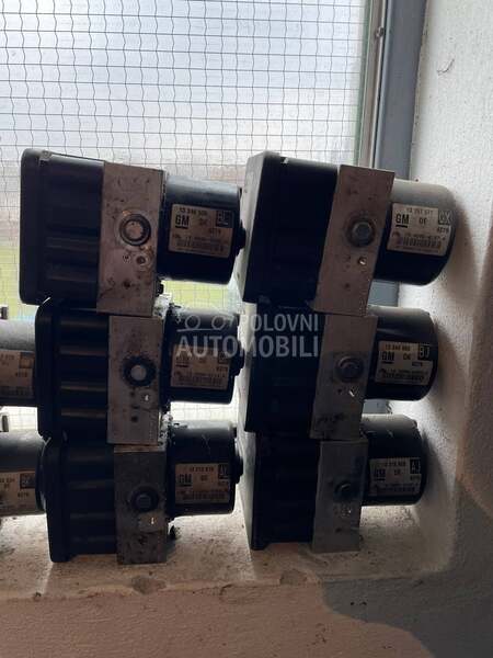 abs pumpa centrala za Opel Astra H od 2004. do 2012. god.