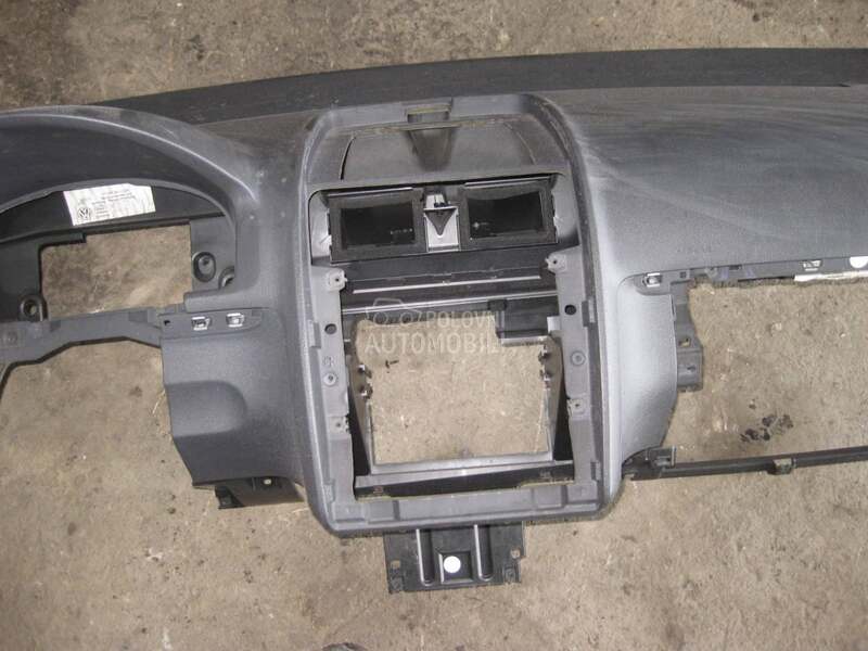 Unutrasnja tabla za Volkswagen Touran