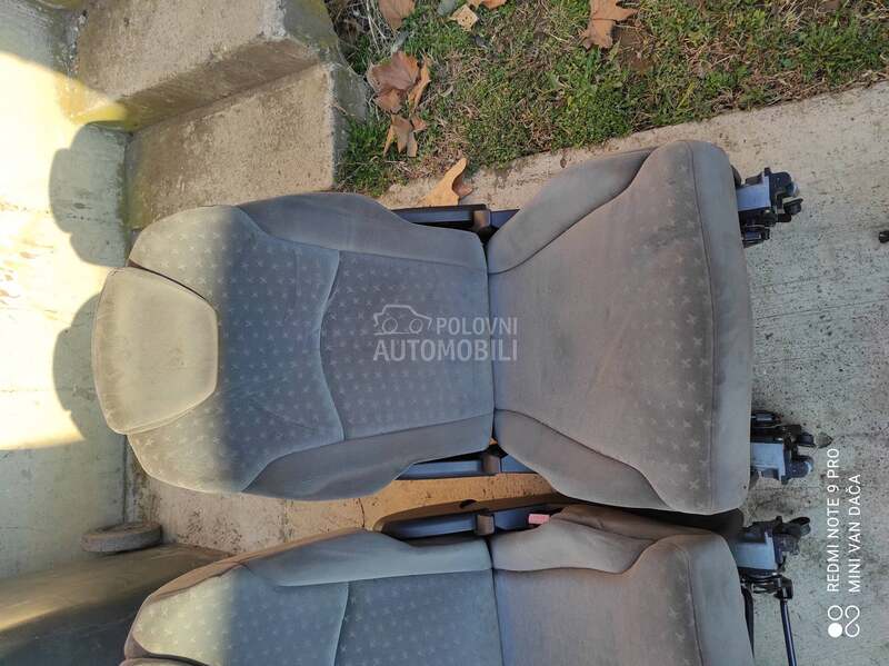 Zadnje sedište za Citroen C8 od 2002. do 2012. god.