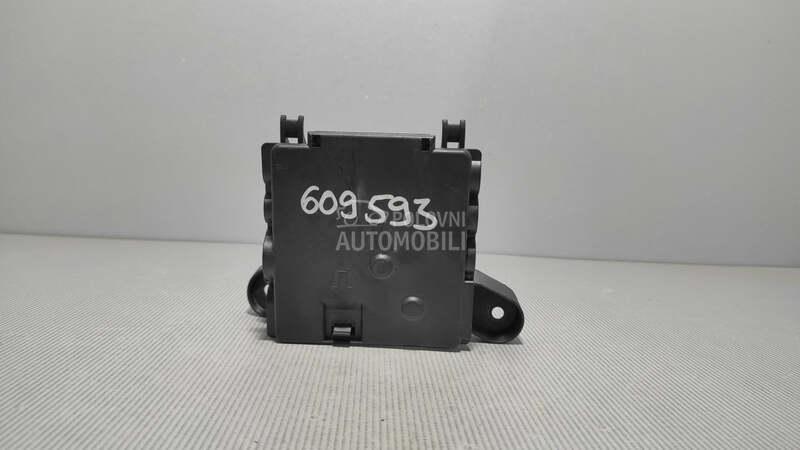 ELEKTRONIKA KUTIJA OSIGURACA za Audi A6