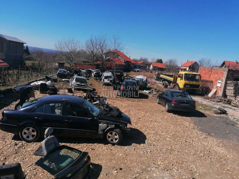 STOP SVETLA za Mercedes Benz C 180, C 200, C 220 ... od 1995. do 2014. god.
