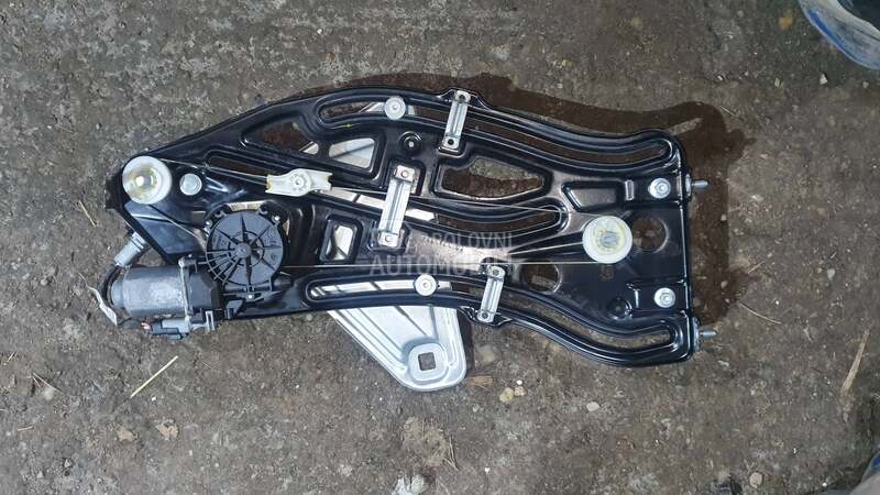 podizac zadnji 207cc za Peugeot 207 od 2007. do 2012. god.
