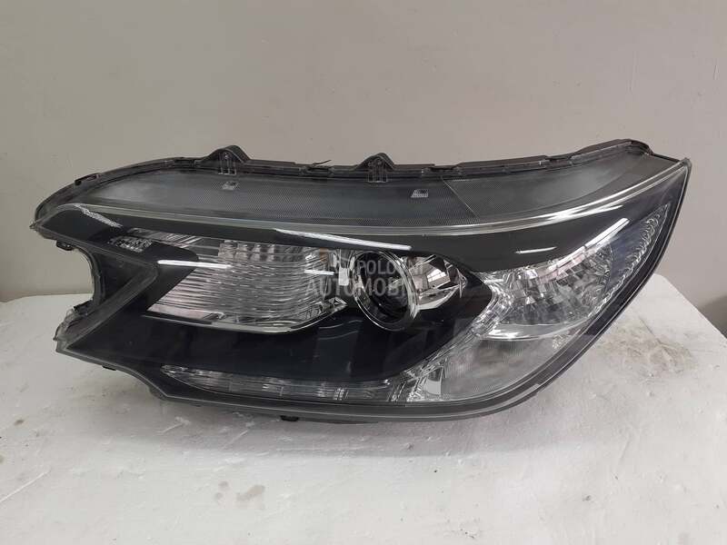Levi far sa trafoom za Honda CR-V od 2013. do 2015. god.