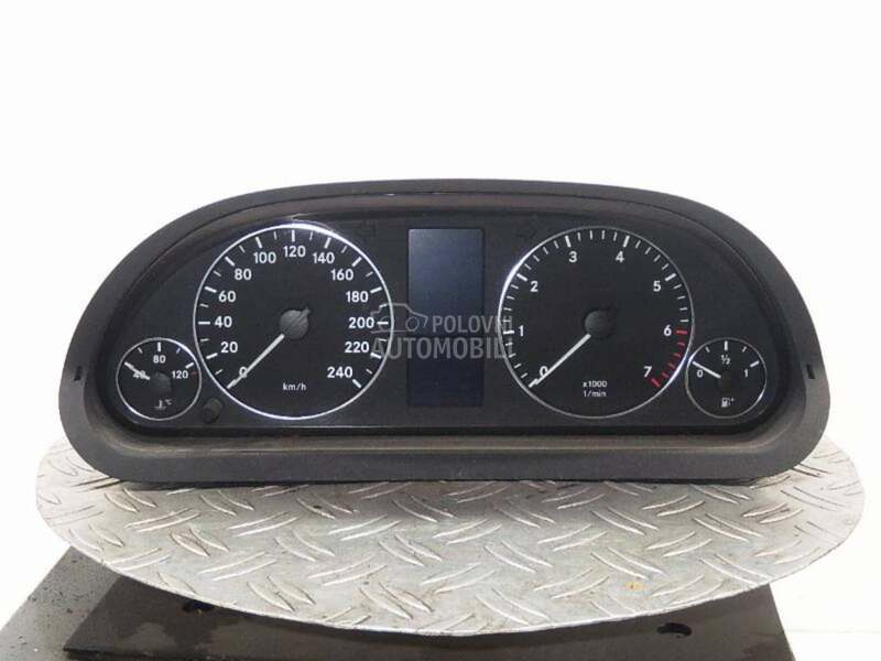 A klasa kilometar sat za Mercedes Benz A 140, A 150, A 160 ... od 2004. do 2012. god.