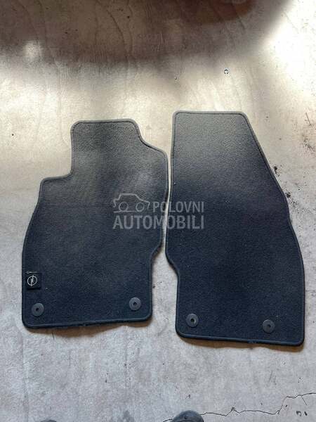 patosnice original za Opel Corsa D