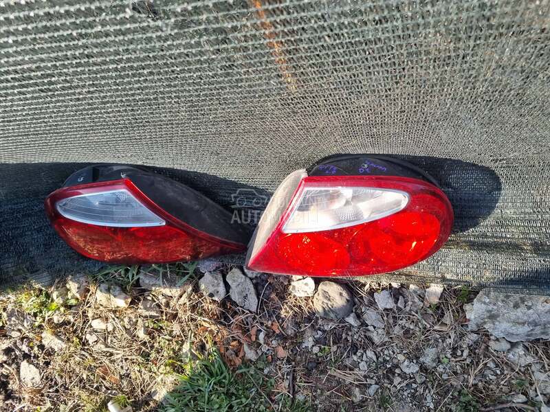 Stop lampe za Jaguar S-Type od 2000. do 2003. god.