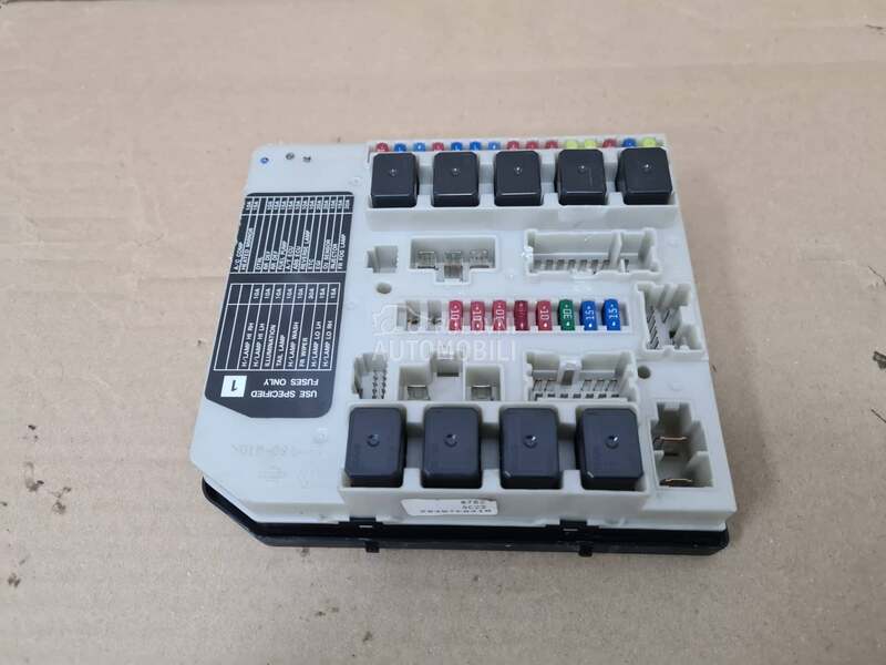control modul BSI fuse box za Nissan Navara, Pathfinder od 2005. do 2012. god.