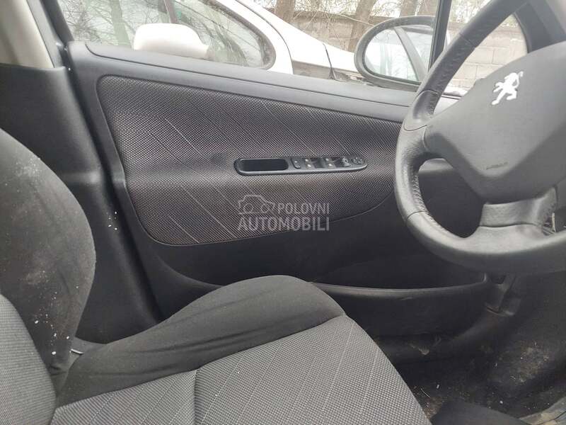 podizaci prozora za Peugeot 207