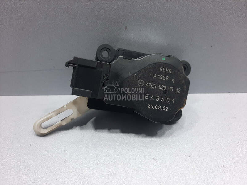 MOTORIC VENTILATORA za Mercedes Benz C Klasa