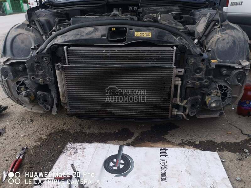 Delovi za MINI Cooper 1.6b 2003. god.